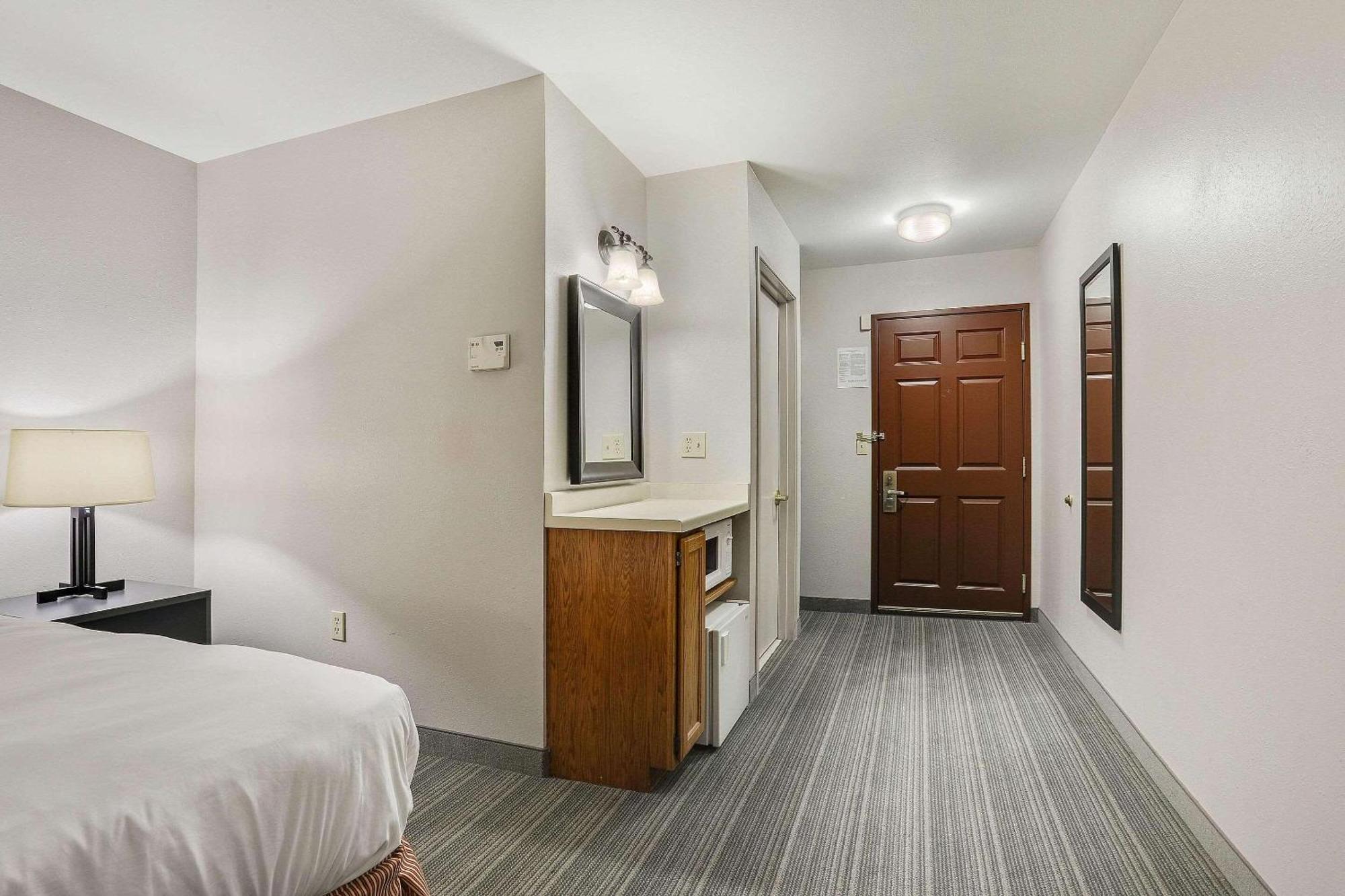 Country Inn & Suites By Radisson, Green Bay, Wi Ashwaubenon Exteriör bild